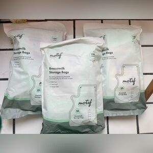 Motif Breastmilk Storage Bags